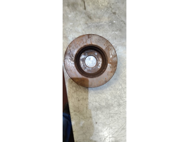 Recambio de disco freno delantero para nissan note acenta referencia OEM IAM   