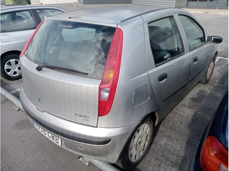 fiat punto berlina (188) del año 2003