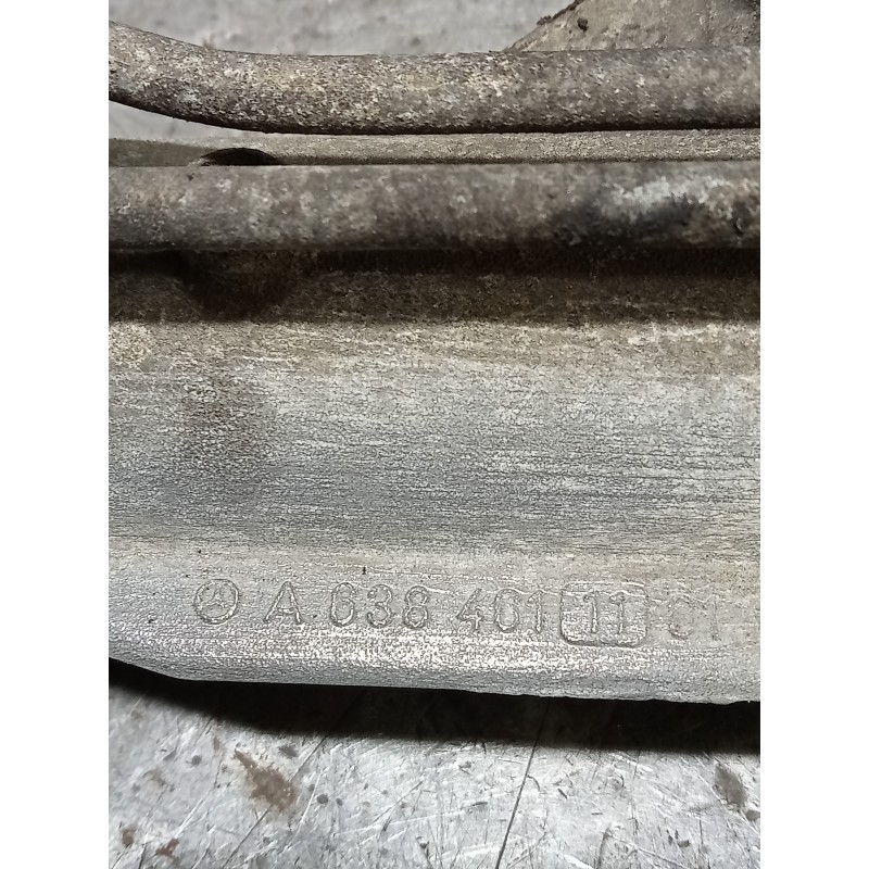 Recambio de cremallera direccion para mercedes clase v (w638) v 230 turbodiesel (638.274) referencia OEM IAM A6384611101  