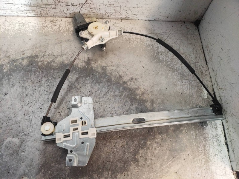 Recambio de elevalunas delantero derecho para kia rio basic referencia OEM IAM 824601W300 DH2621005330 