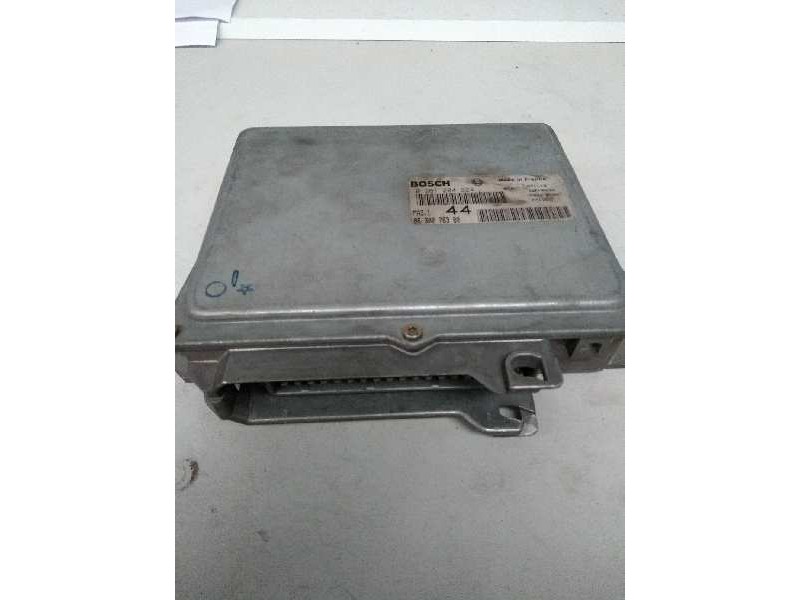 Recambio de centralita motor uce para citroen berlingo referencia OEM IAM 0261204624 9630278380 44
