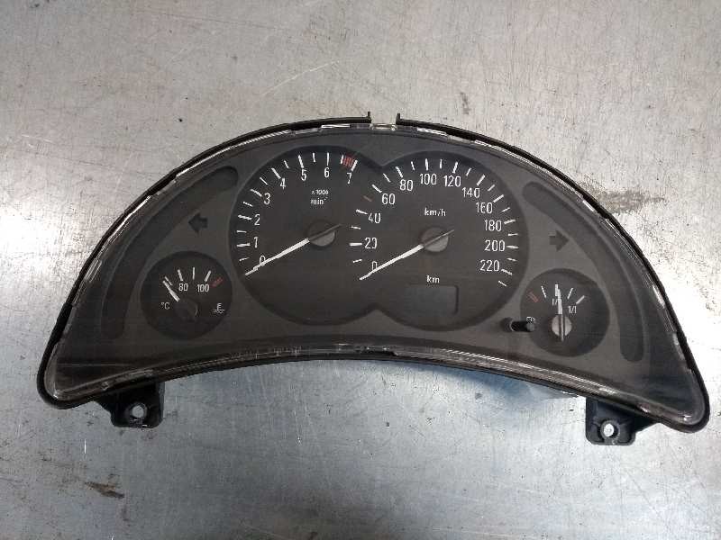 Recambio de cuadro instrumentos para opel corsa c 1.2 16v cat (z 12 xe / lw4) referencia OEM IAM 110008988029 13173350WD 