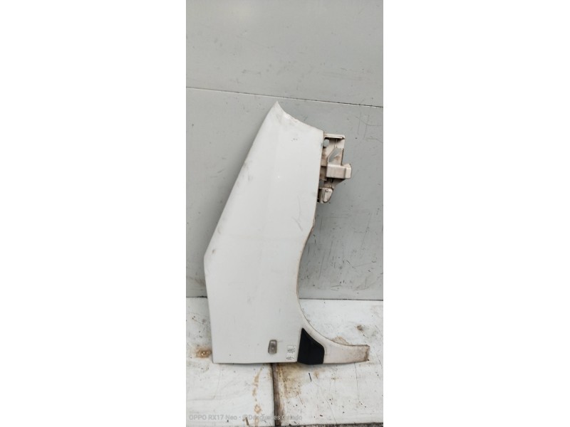 Recambio de aleta delantera derecha para peugeot expert kasten 2004 2000 hdi referencia OEM IAM   