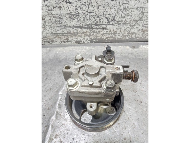 Recambio de bomba direccion para kia magentis active referencia OEM IAM   