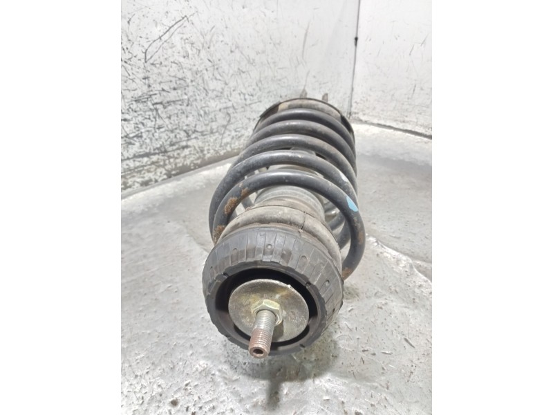 Recambio de amortiguador delantero derecho para mercedes clase v (w638) v 230 turbodiesel (638.274) referencia OEM IAM   