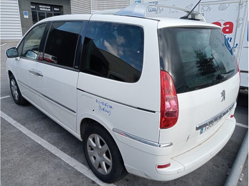 peugeot 807 del año 2011