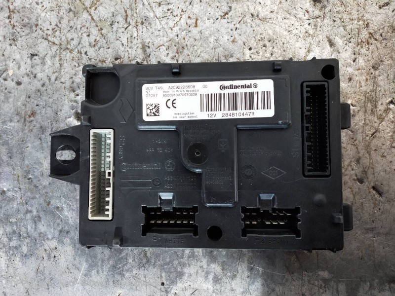 Recambio de modulo electronico para dacia duster ii comfort referencia OEM IAM 284B10447R A2C92226608 BCMT4S