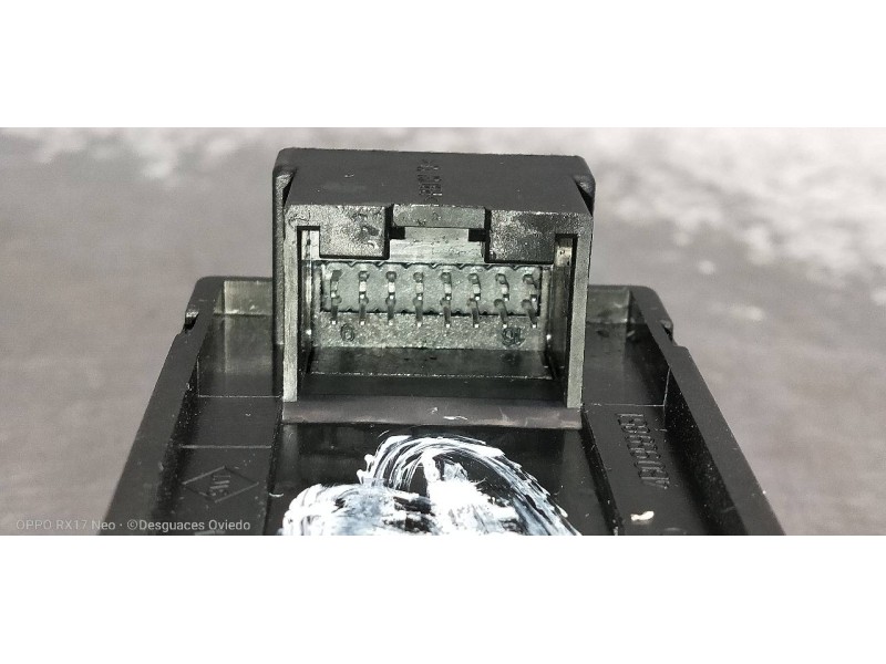 Recambio de mando elevalunas delantero izquierdo para audi a3 (8l) 1.9 tdi ambiente referencia OEM IAM 4B0959851  