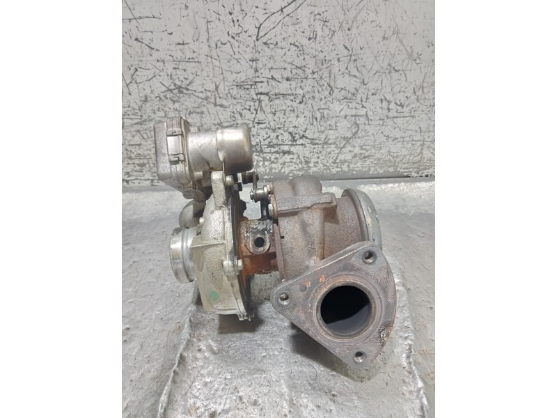 Recambio de turbocompresor para mercedes clase c (w204) berlina c 200 cdi blueefficiency (204.001) referencia OEM IAM A651090278