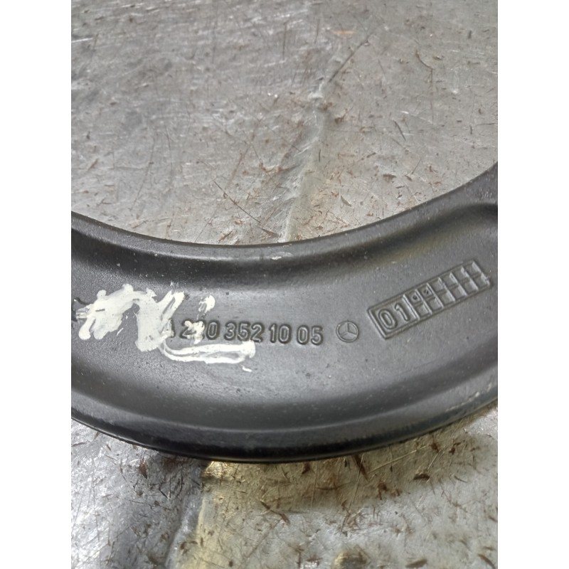 Recambio de brazo suspension superior trasero derecho para mercedes clase cl (w215) coupe 500 (215.375) referencia OEM IAM A2203