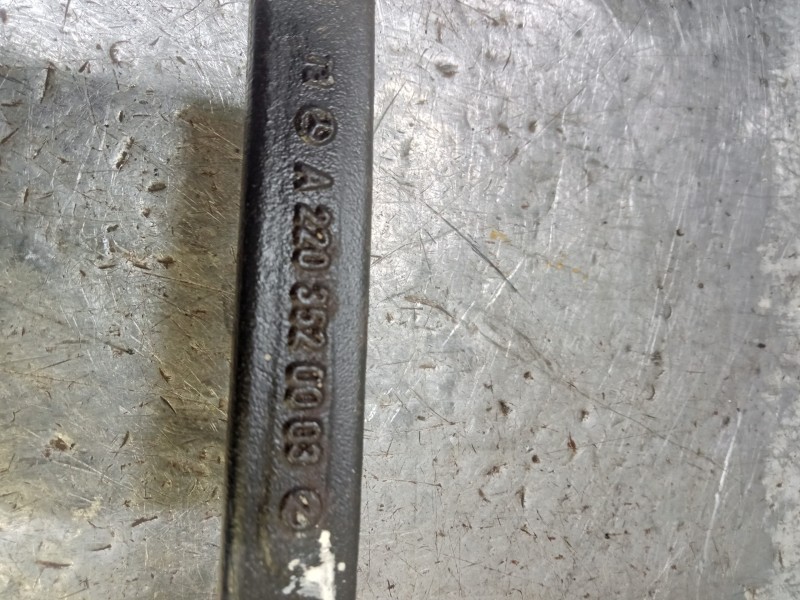 Recambio de brazo suspension superior trasero izquierdo para mercedes clase cl (w215) coupe 500 (215.375) referencia OEM IAM A22