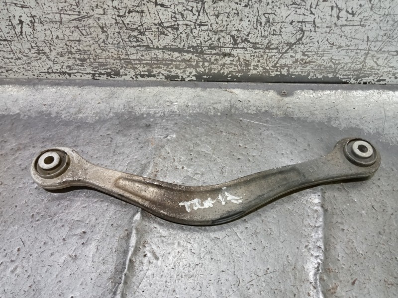Recambio de brazo suspension superior trasero izquierdo para mercedes clase cl (w215) coupe 500 (215.375) referencia OEM IAM A22