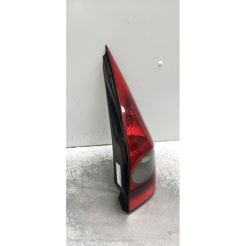 Recambio de piloto trasero derecho para renault megane ii familiar authentique confort referencia OEM IAM   