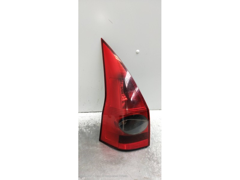 Recambio de piloto trasero izquierdo para renault megane ii familiar authentique confort referencia OEM IAM 8200142884  