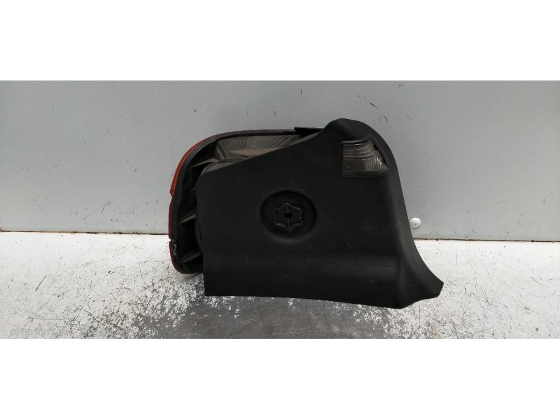 Recambio de piloto trasero derecho para bmw serie 3 compacto (e36) 316i referencia OEM IAM   