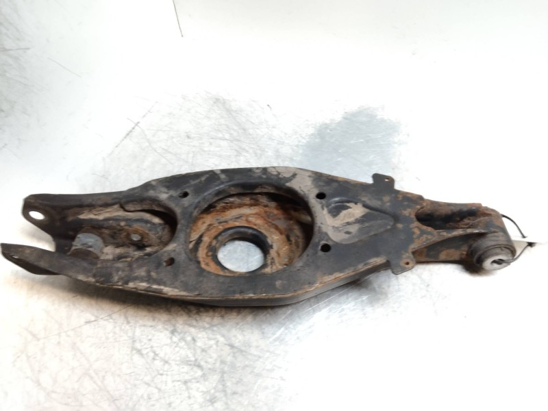 Recambio de brazo suspension inferior trasero derecho para mercedes clase e (w124) berlina 3.0 diesel cat referencia OEM IAM   