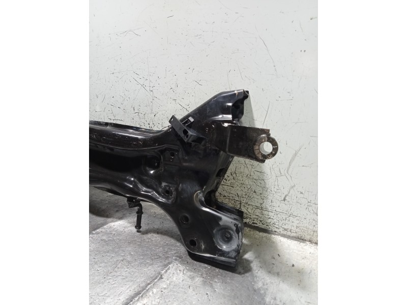 Recambio de puente delantero para audi a1 sportback (8xf) attraction referencia OEM IAM 6R0199315  LA CUNA