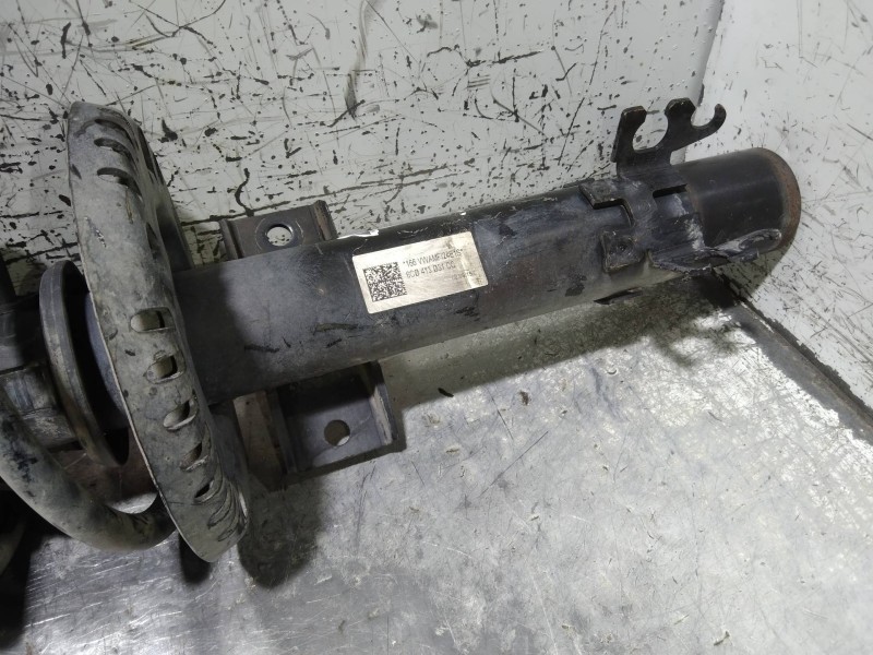 Recambio de amortiguador delantero derecho para audi a1 sportback (8xf) attraction referencia OEM IAM 6C0413031CC  