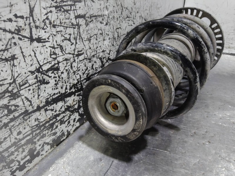 Recambio de amortiguador delantero derecho para audi a1 sportback (8xf) attraction referencia OEM IAM 6C0413031CC  