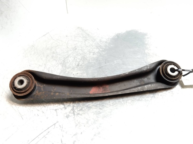 Recambio de brazo suspension inferior trasero izquierdo para mercedes clase e (w124) berlina 3.0 diesel cat referencia OEM IAM  