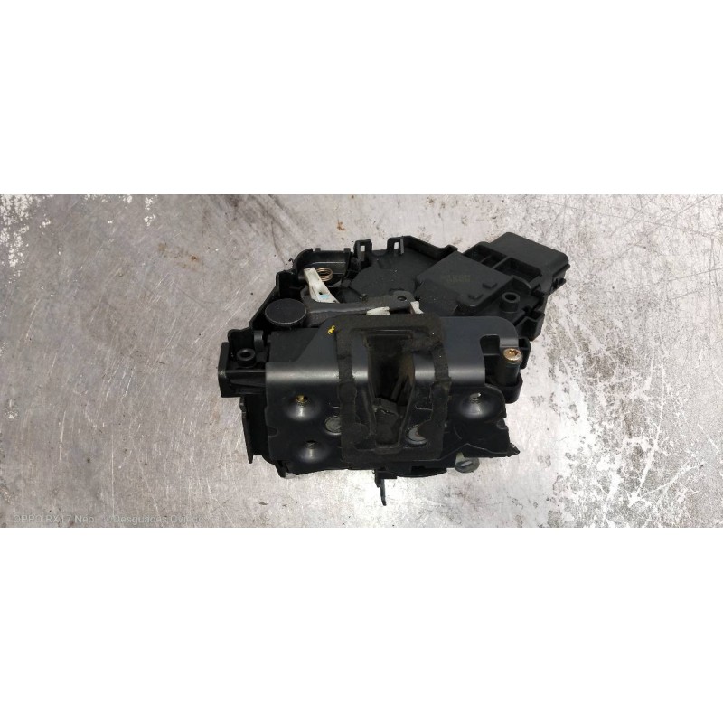 Recambio de motor cierre centralizado delantero izquierdo para ford focus berlina (cap) ambiente (d) referencia OEM IAM 3M5AR218
