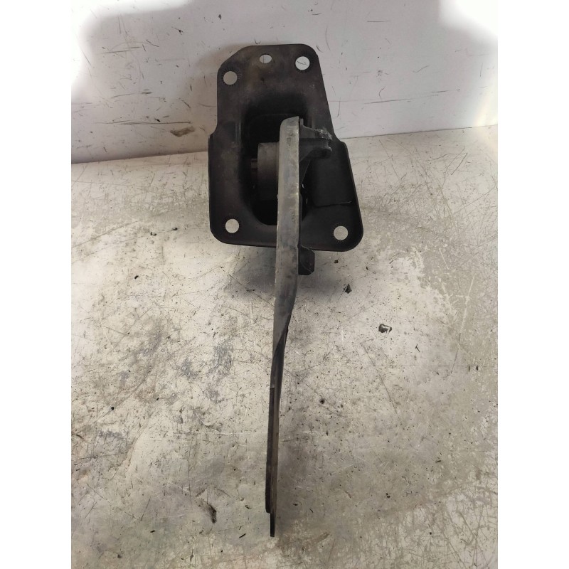 Recambio de brazo suspension inferior trasero derecho para audi a3 (8p) 3.2 ambition quattro referencia OEM IAM   5Q0505323C