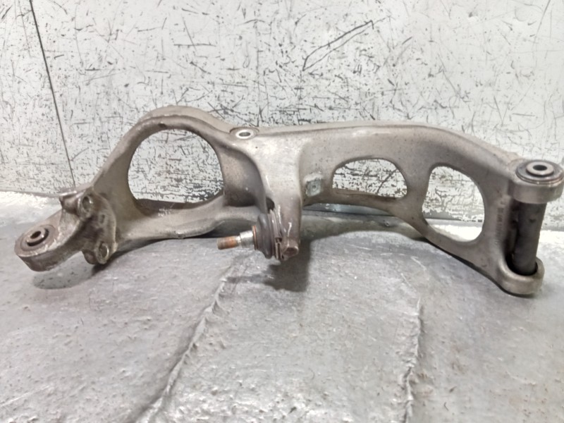 Recambio de brazo suspension inferior delantero izquierdo para peugeot 407 st confort referencia OEM IAM 9644552280  