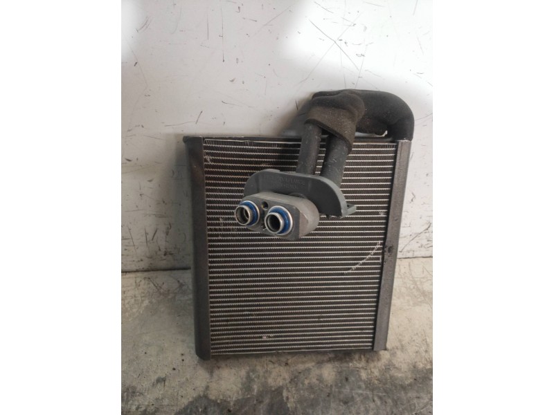 Recambio de evaporador aire acondicionado para kia rio basic referencia OEM IAM   