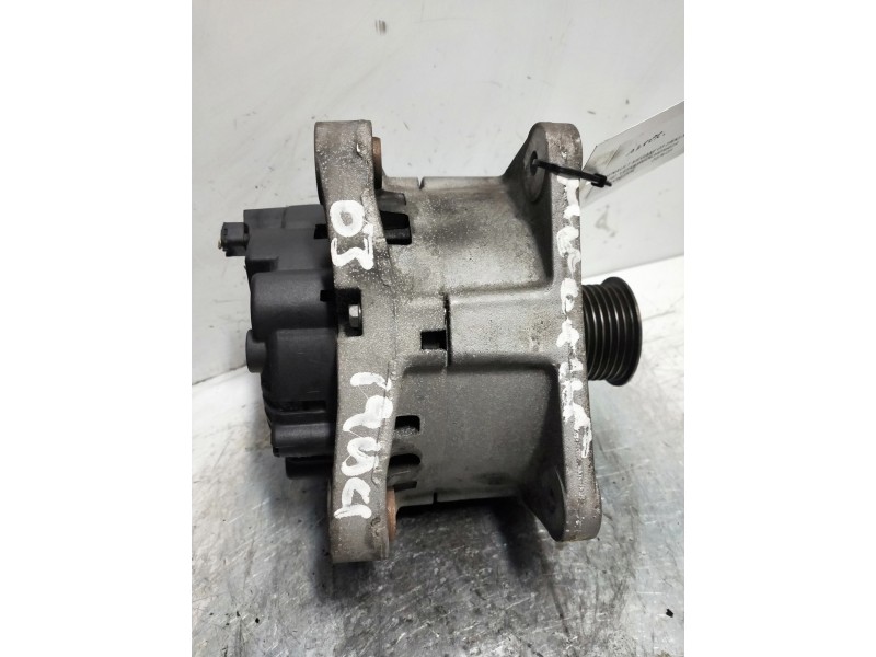 Recambio de alternador para renault megane ii familiar authentique confort referencia OEM IAM 8200495294  