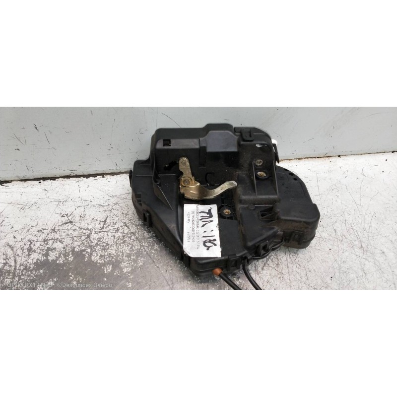 Recambio de motor cierre centralizado trasero izquierdo para mercedes clase c (w203) familiar 2.2 cdi cat referencia OEM IAM 230