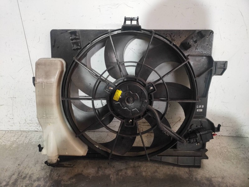 Recambio de electroventilador para kia rio basic referencia OEM IAM A005416  