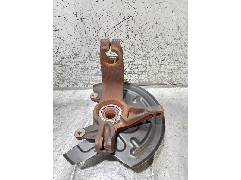 Recambio de mangueta delantera derecha para renault scenic ii dynamique referencia OEM IAM   