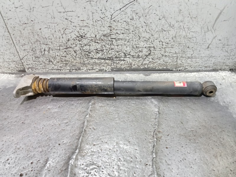 Recambio de amortiguador trasero izquierdo para mazda 6 kombi ()(.2012) center-line referencia OEM IAM GML828700A  