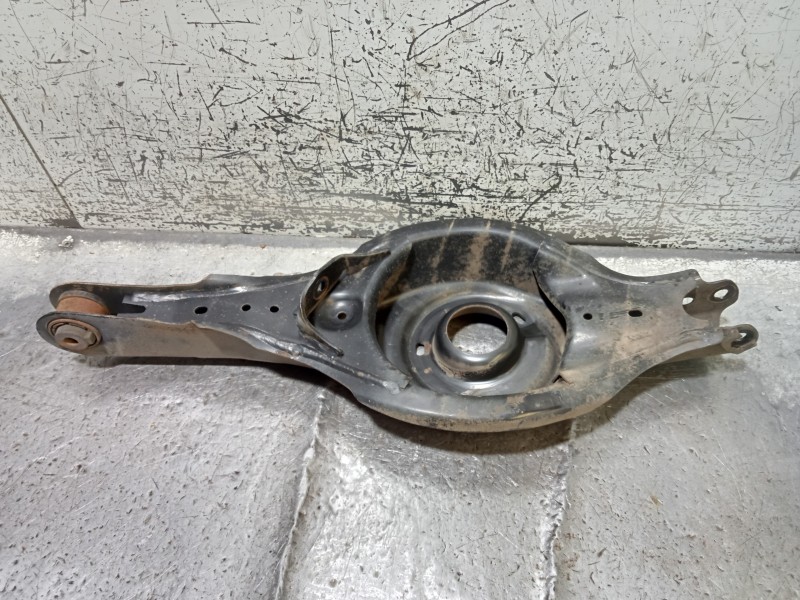 Recambio de brazo suspension inferior trasero izquierdo para mazda 6 kombi ()(.2012) center-line referencia OEM IAM   