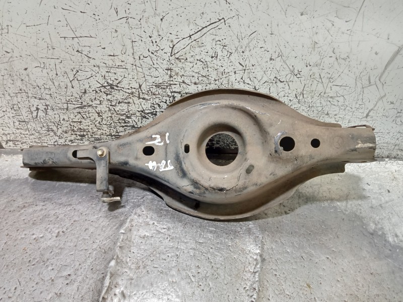 Recambio de brazo suspension inferior trasero izquierdo para mazda 6 kombi ()(.2012) center-line referencia OEM IAM   