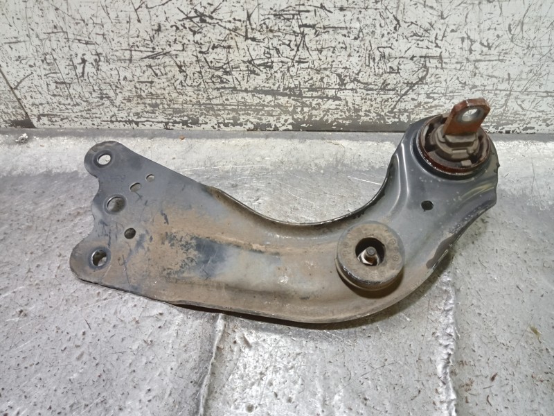 Recambio de brazo suspension inferior trasero izquierdo para mazda 6 kombi ()(.2012) center-line referencia OEM IAM   