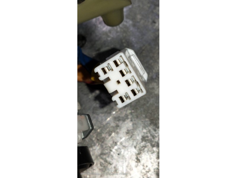 Recambio de conmutador de arranque para kia cee´d drive referencia OEM IAM   