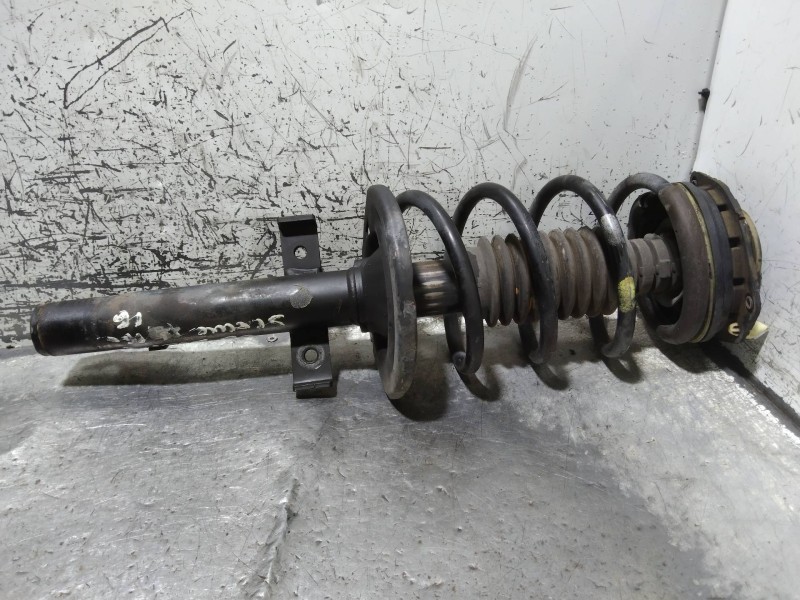 Recambio de amortiguador delantero izquierdo para renault scenic ii dynamique referencia OEM IAM   