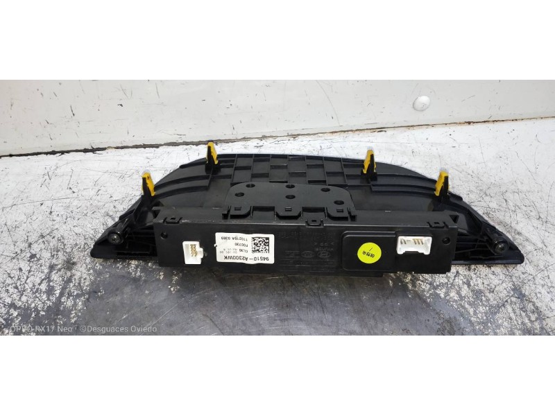 Recambio de pantalla multifuncion para kia cee´d drive referencia OEM IAM   