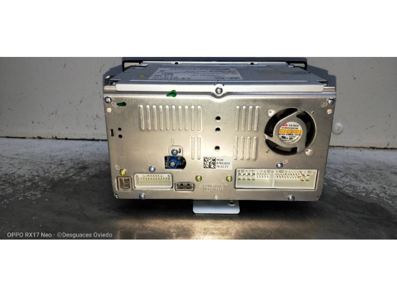 Recambio de sistema navegacion gps para kia cee´d drive referencia OEM IAM 96560A2501WK  