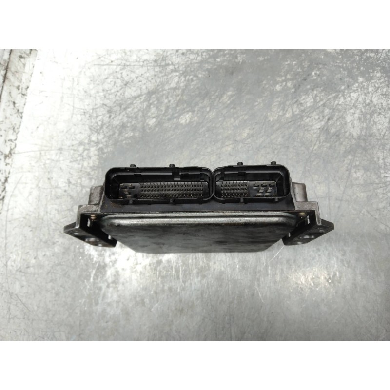 Recambio de centralita motor uce para opel vectra c berlina comfort referencia OEM IAM 2758002181 8973192743 24451764