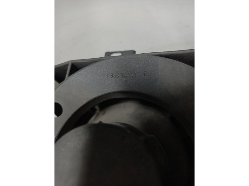 Recambio de faro derecho para bmw serie 5 berlina (e34) 530i (160kw) referencia OEM IAM 1305544105R  