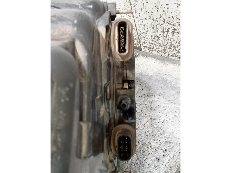 Recambio de deposito combustible para bmw serie x1 (f48) sdrive18d referencia OEM IAM 739929016  ADBLUE