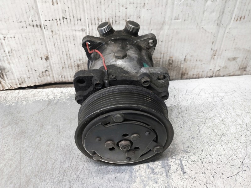 Recambio de compresor aire acondicionado para audi 80 1.9 tdi referencia OEM IAM SD7H157850  