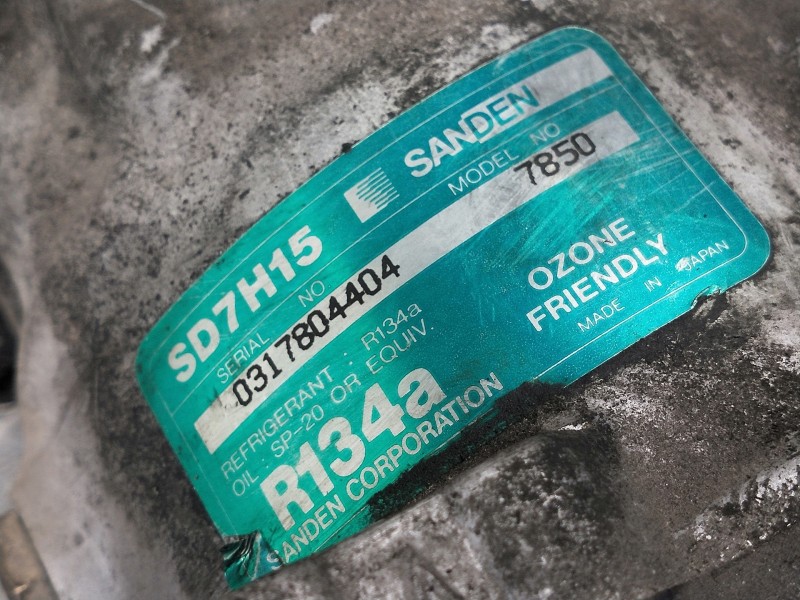 Recambio de compresor aire acondicionado para audi 80 1.9 tdi referencia OEM IAM SD7H157850  