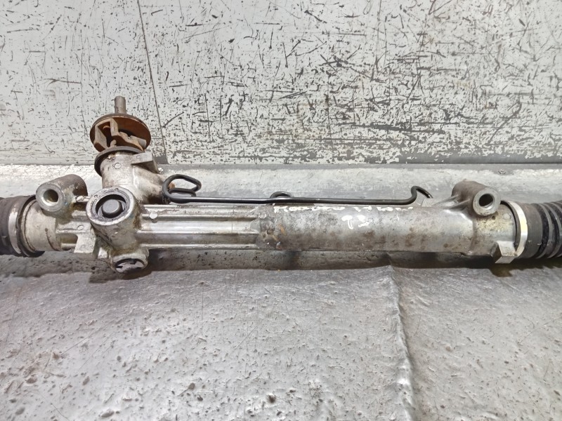 Recambio de cremallera direccion para ford mondeo berlina/familiar (fd) 1.8 16v cat referencia OEM IAM RFF33C3550DA  