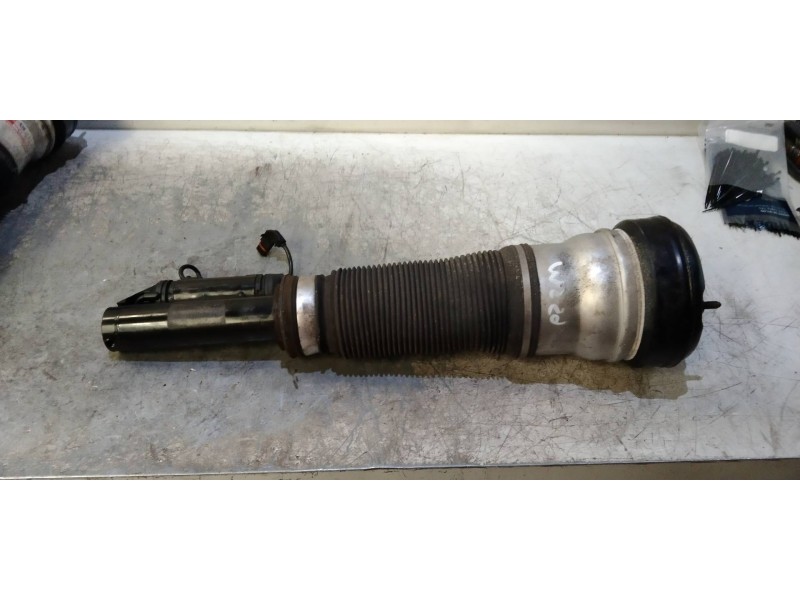 Recambio de amortiguador delantero izquierdo para mercedes clase s (w220) berlina referencia OEM IAM   