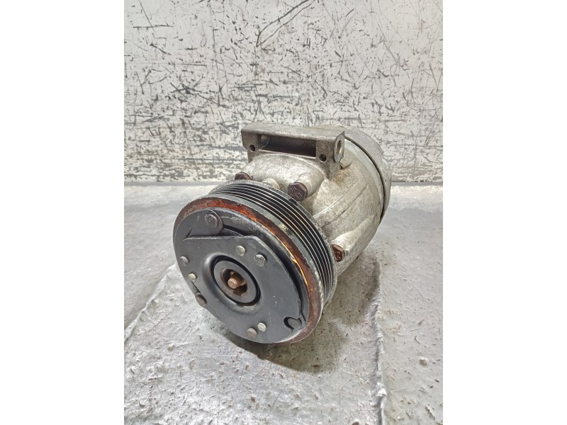 Recambio de compresor aire acondicionado para renault megane i scenic (ja0) 1.9 d alize referencia OEM IAM   