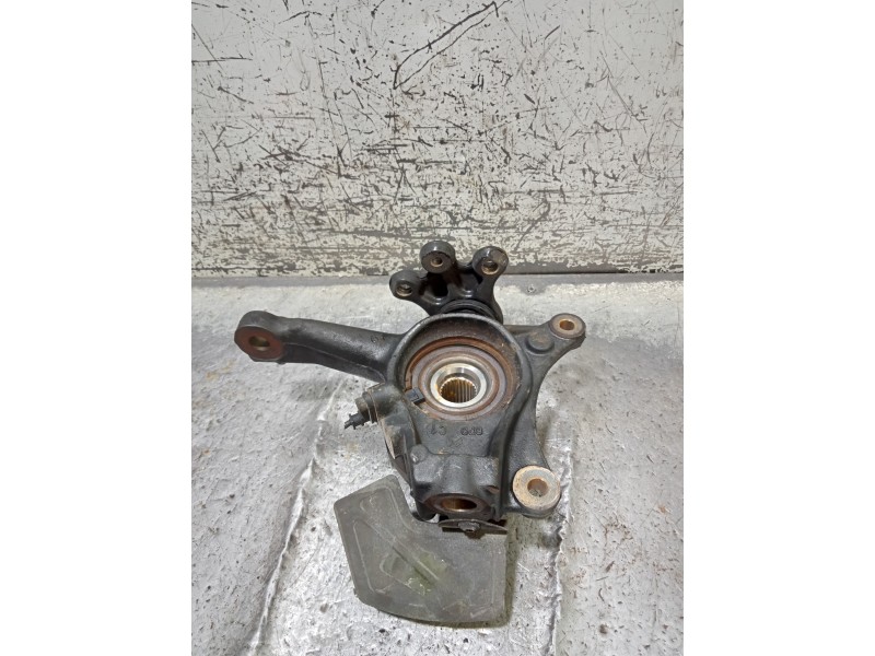 Recambio de mangueta delantera derecha para peugeot 407 st confort pack referencia OEM IAM   