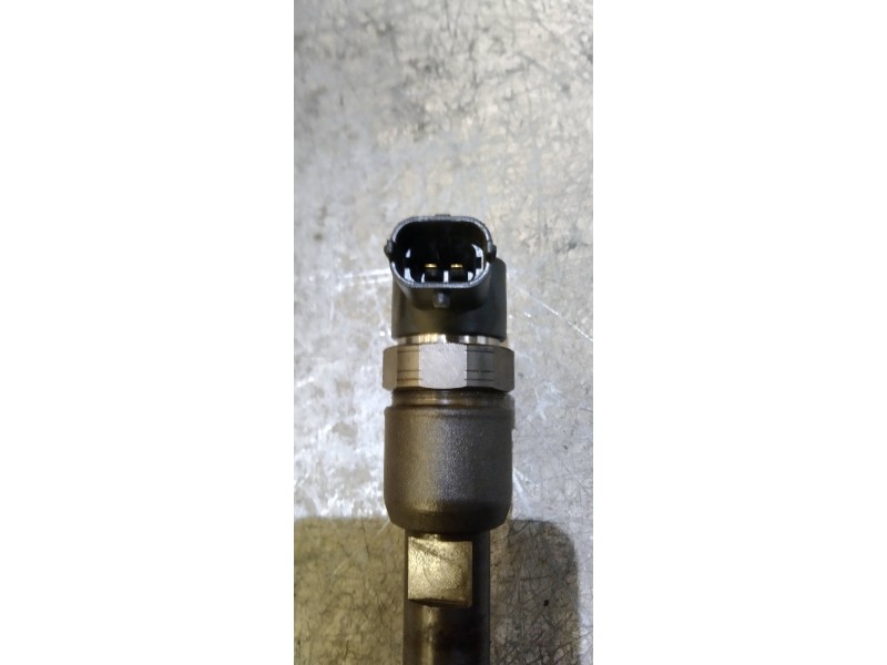 Recambio de inyector para hyundai i30 classic referencia OEM IAM 0445110320 38002A900 